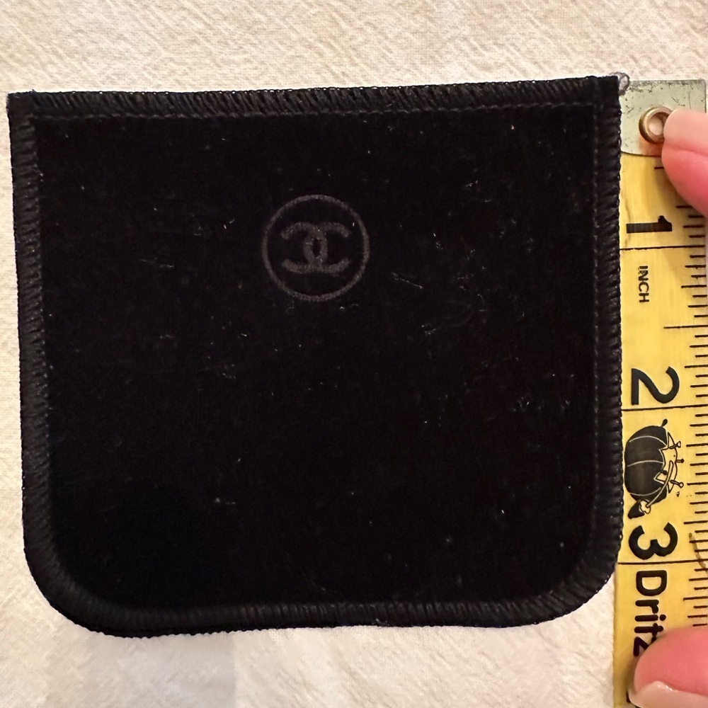 Chanel pouches - 5
5 available

Price for bundle of 5 or message me